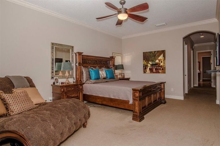 Image No.18-4 Bed Property for sale