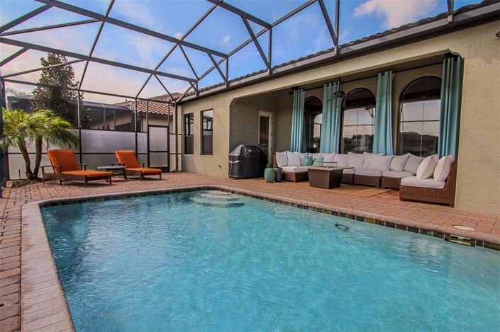 Image No.36-4 Bed Property for sale