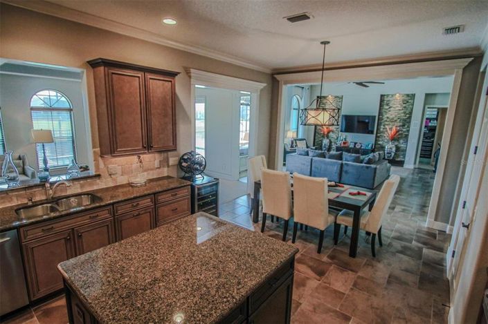 Image No.8-4 Bed Property for sale