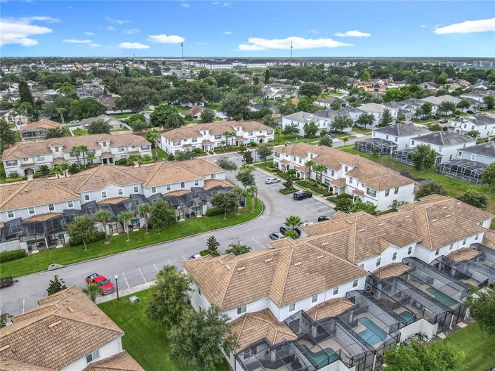 Image No.48-4 Bed Townhouse for sale