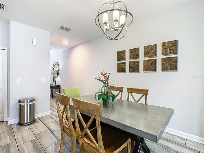 Image No.9-4 Bed Townhouse for sale