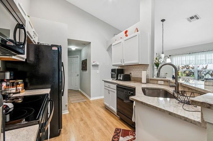 Image No.8-Propriété de 4 chambres à vendre à Kissimmee