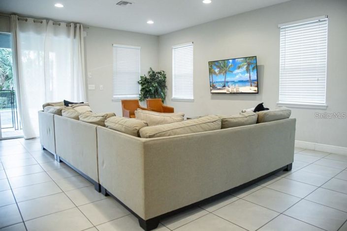 Image No.4-Propriété de 4 chambres à vendre à Kissimmee