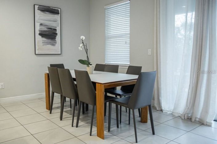 Image No.6-Propriété de 4 chambres à vendre à Kissimmee