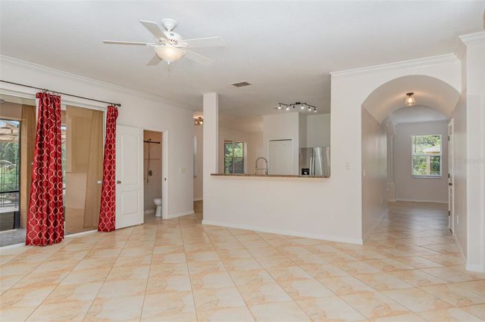 Image No.9-Propriété de 4 chambres à vendre à Kissimmee