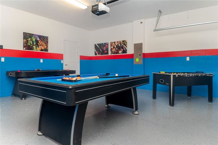 Image No.33-8 Bed Property for sale