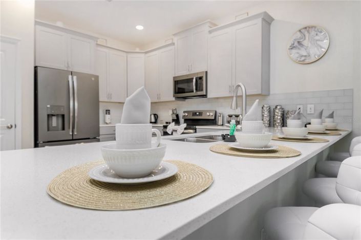 Image No.5-8 Bed Property for sale