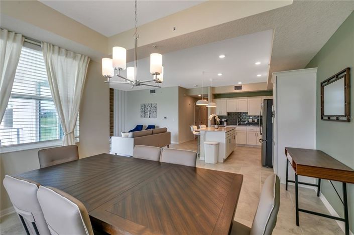 Image No.5-Propriété de 2 chambres à vendre à Kissimmee