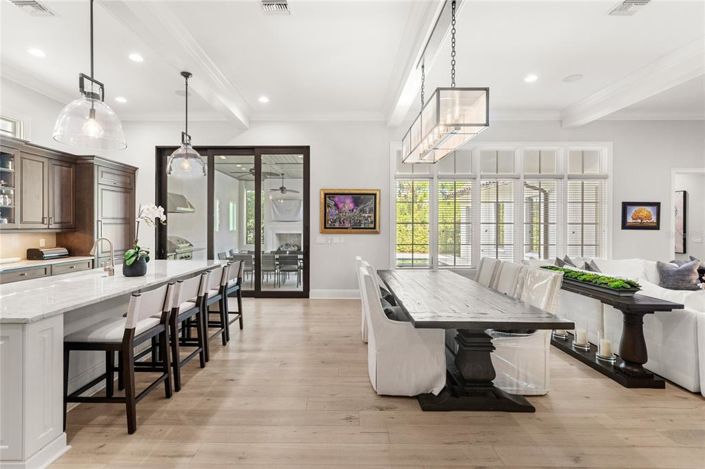 Image No.11-5 Bed Property for sale