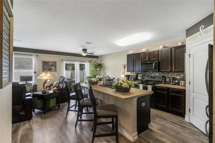 Image No.13-5 Bed Property for sale