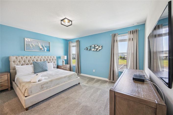 Image No.13-6 Bed Property for sale