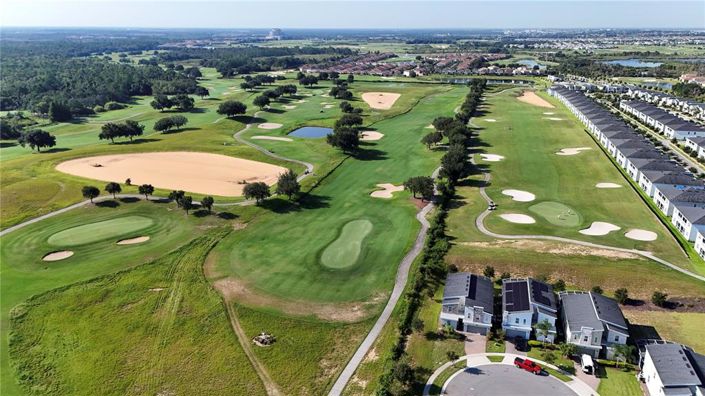 Image No.40-6 Bed Property for sale