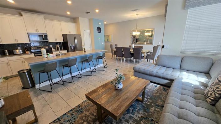 Image No.8-4 Bed Townhouse for sale