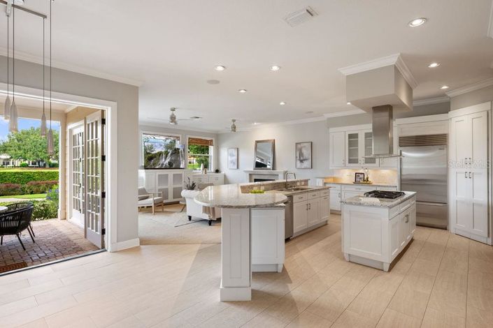 Image No.14-4 Bed Property for sale