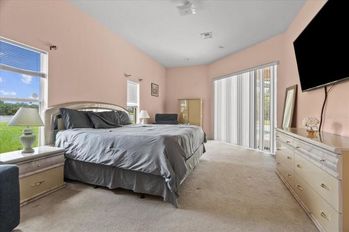 Image No.5-Propriété de 4 chambres à vendre à Kissimmee