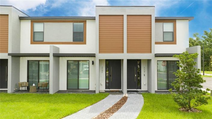 Image No.1-3 Bed Townhouse for sale