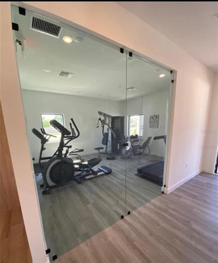 Image No.24-3 Bed Townhouse for sale