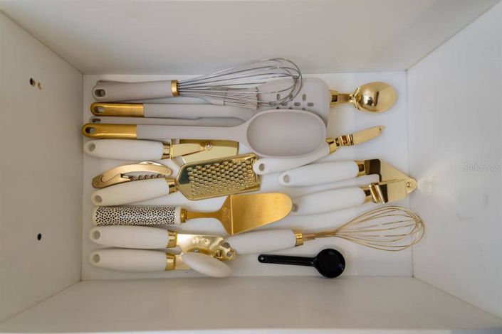 Image No.16-1 Bed Property for sale