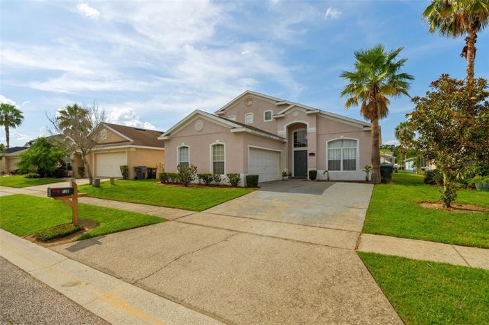 Image No.2-5 Bed Property for sale