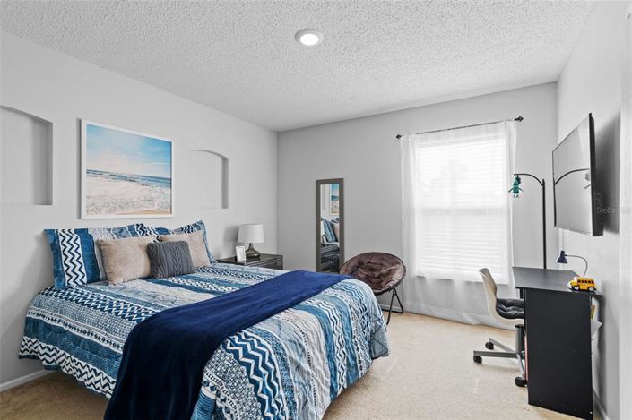 Image No.25-5 Bed Property for sale