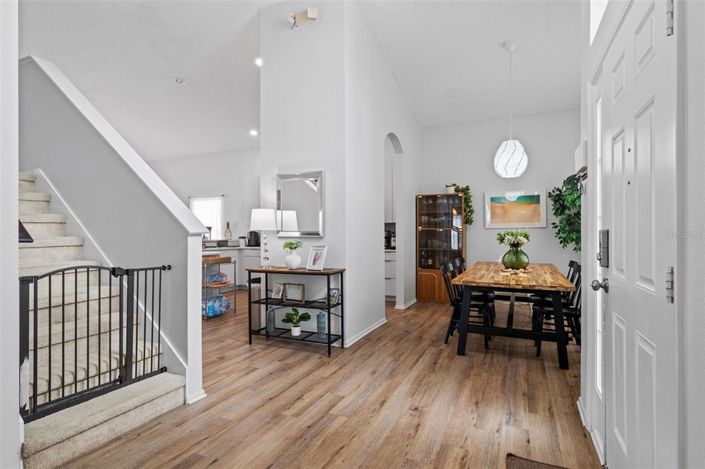 Image No.9-5 Bed Property for sale