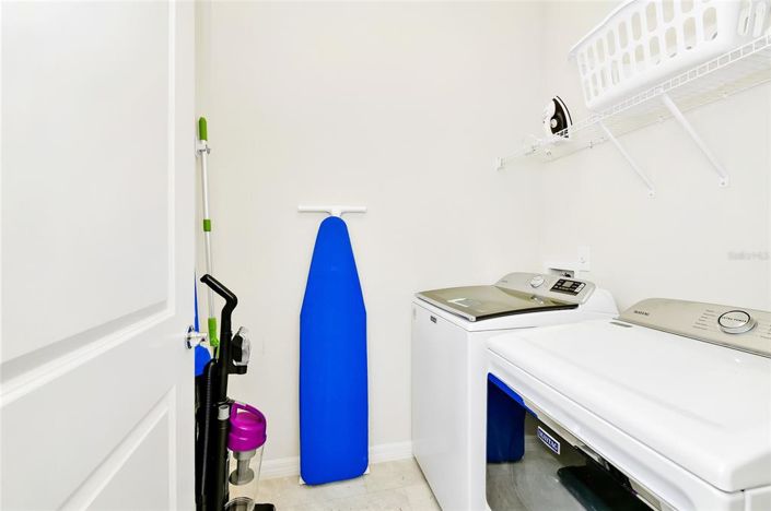 Image No.42-7 Bed Property for sale