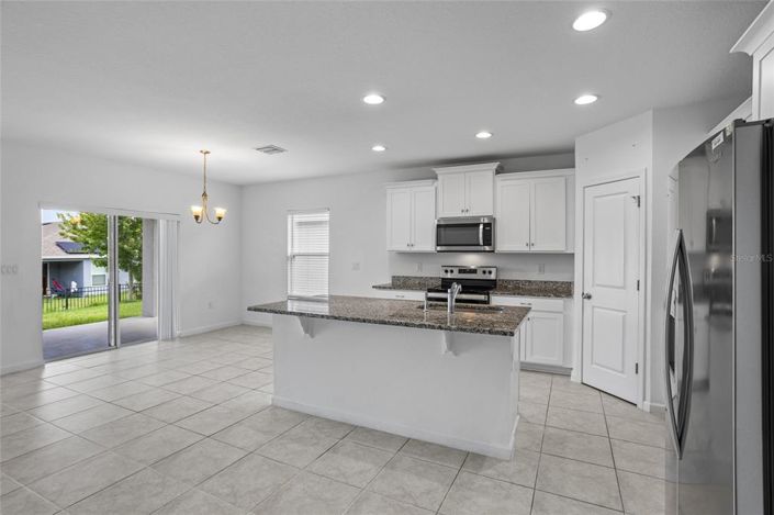 Image No.23-4 Bed Property for sale