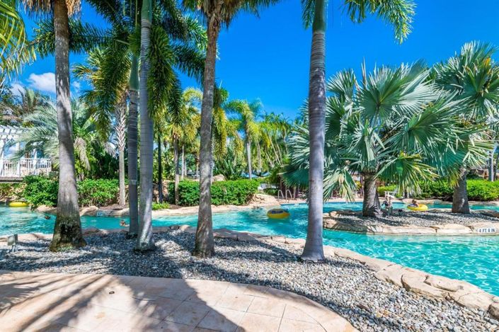 Image No.57-3 Bed Townhouse for sale