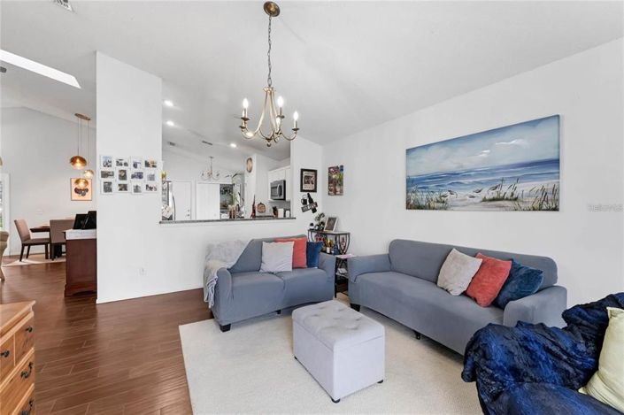 Image No.6-3 Bed Property for sale