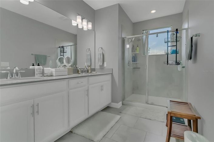 Image No.9-3 Bed Townhouse for sale