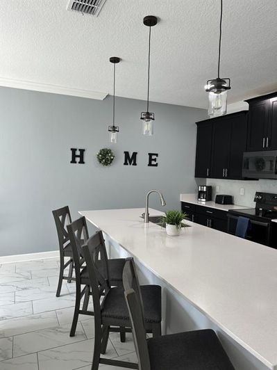 Image No.10-4 Bed Townhouse for sale