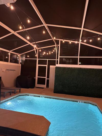 Image No.12-4 Bed Townhouse for sale