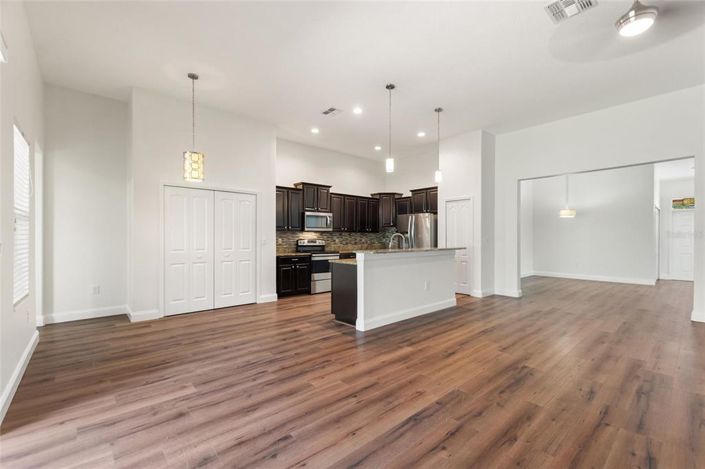 Image No.16-Propriété de 4 chambres à vendre à Davenport