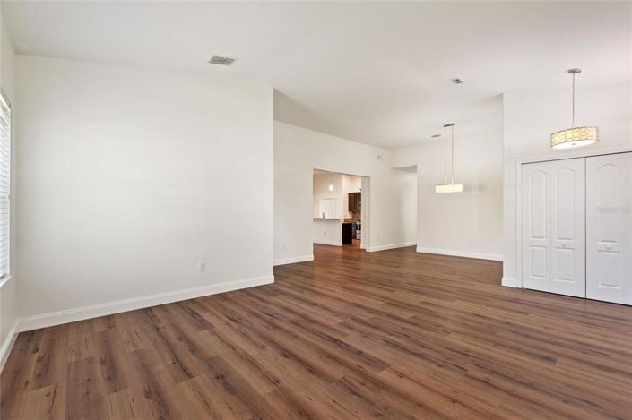 Image No.5-Propriété de 4 chambres à vendre à Davenport