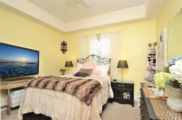 Image No.12-3 Bed Property for sale