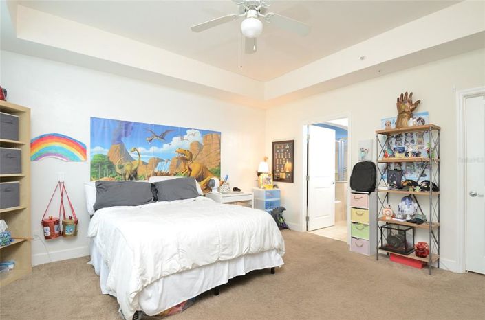 Image No.9-3 Bed Property for sale