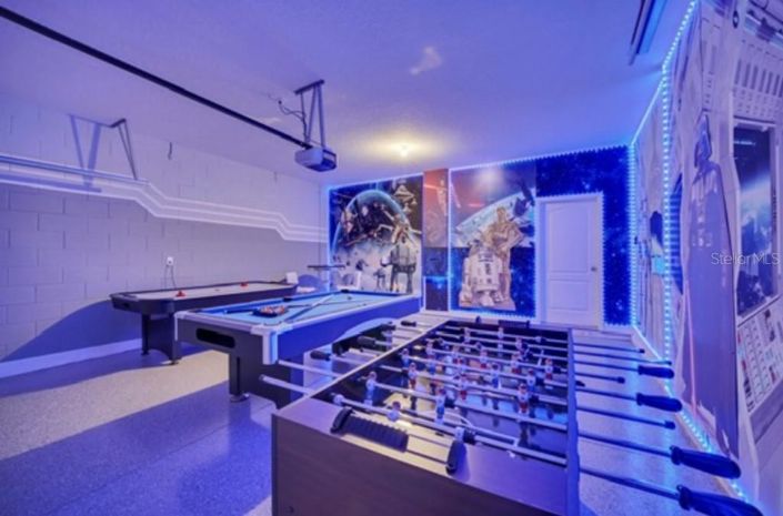 Image No.11-6 Bed Property for sale