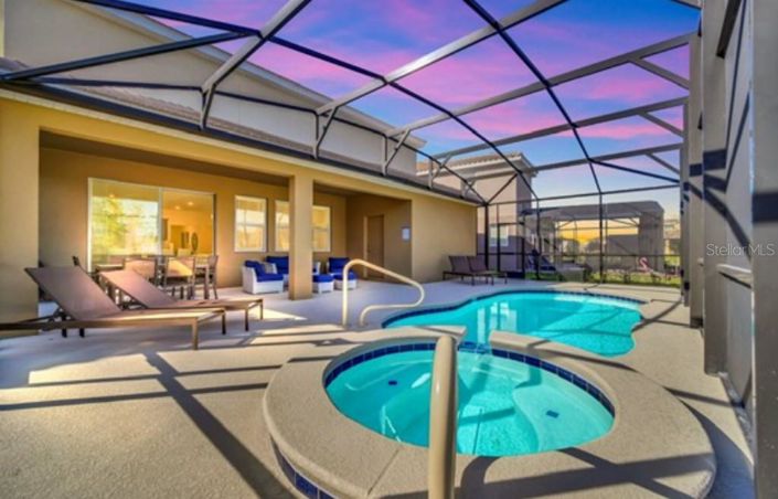 Image No.2-6 Bed Property for sale