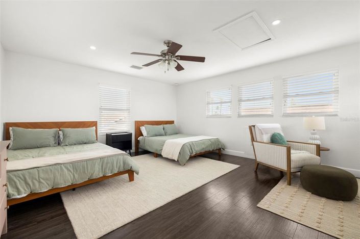 Image No.11-Propriété de 3 chambres à vendre à Treasure Island