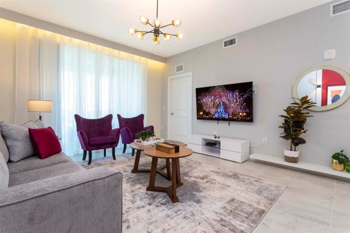 Image No.14-2 Bed Property for sale