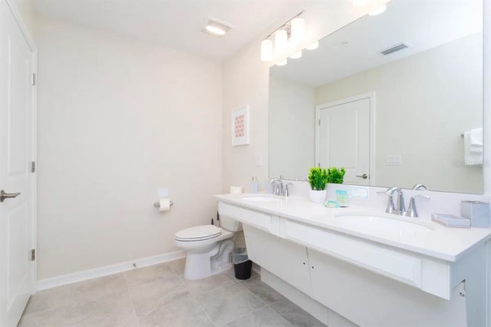 Image No.31-2 Bed Property for sale