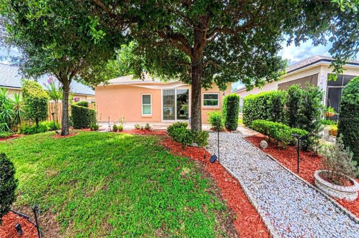 Image No.17-2 Bed Property for sale