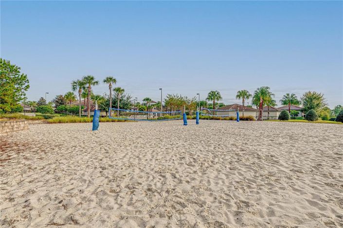 Image No.89-6 Bed Property for sale