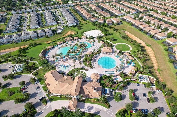 Image No.91-6 Bed Property for sale