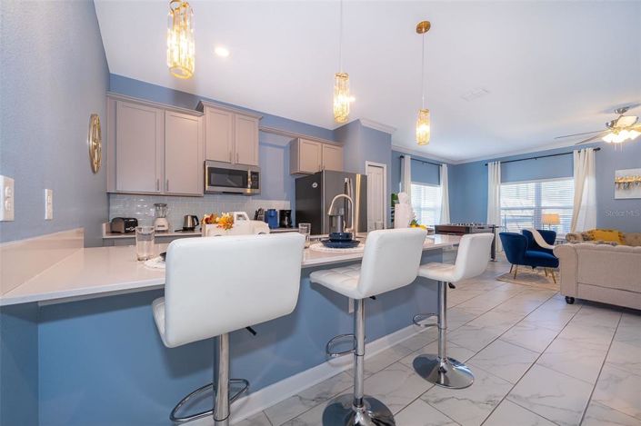 Image No.11-5 Bed Townhouse for sale