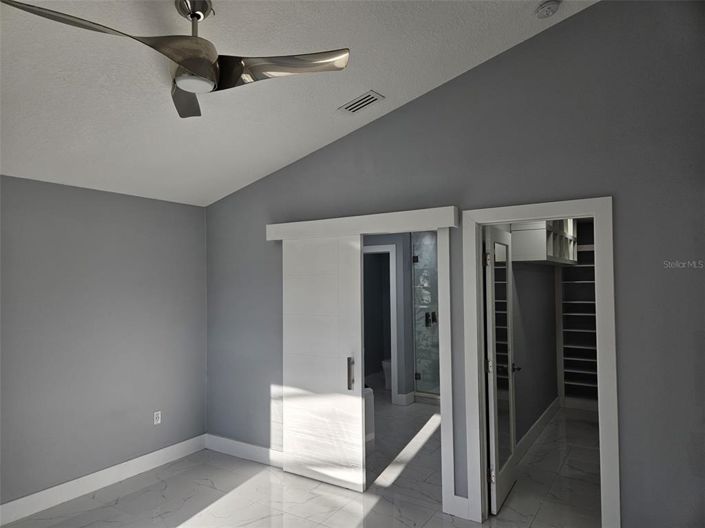 Image No.14-3 Bed Property for sale