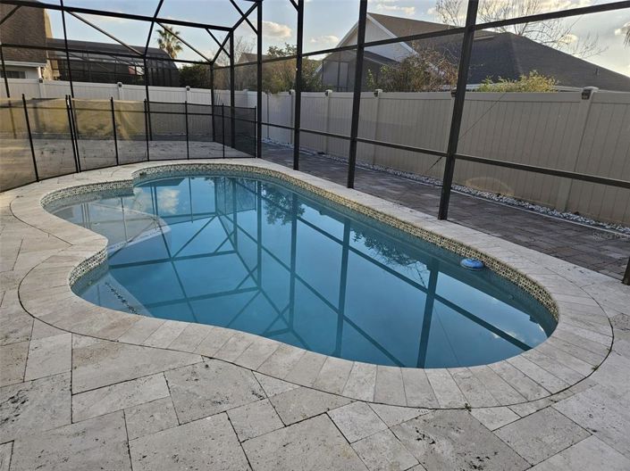 Image No.18-3 Bed Property for sale