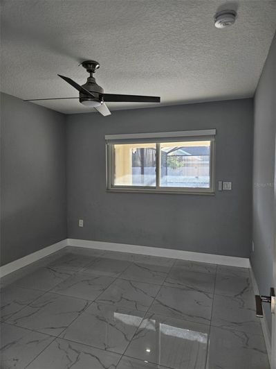 Image No.23-3 Bed Property for sale