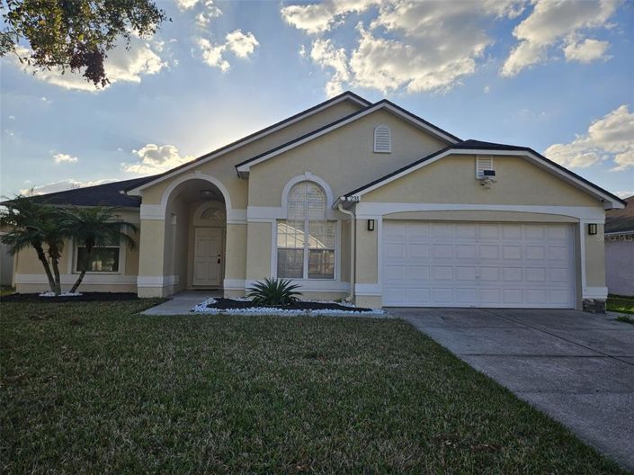 Image No.3-3 Bed Property for sale