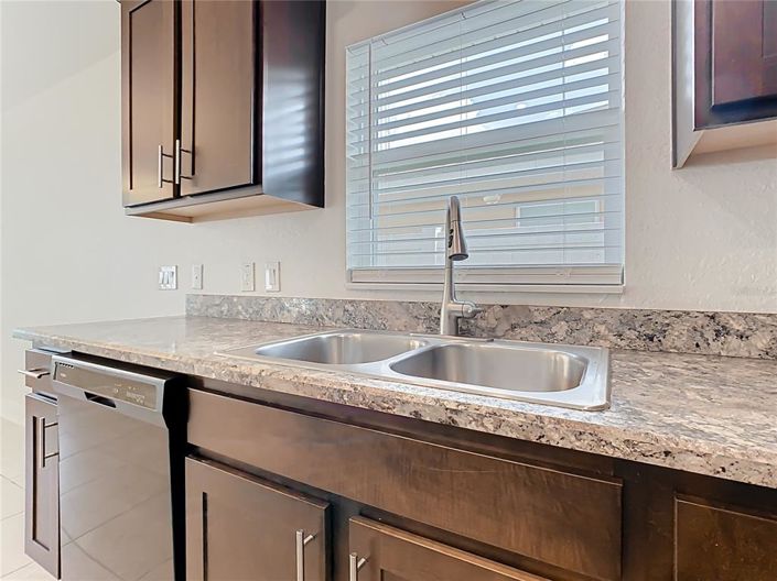 Image No.17-3 Bed Property for sale